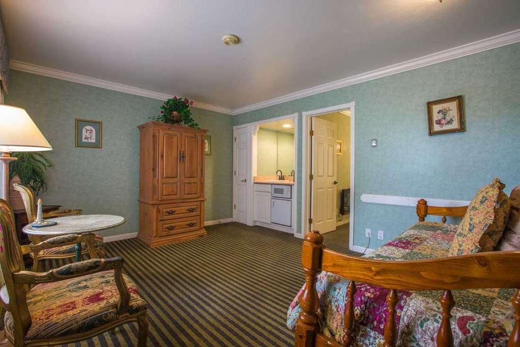 Carmel Inn & Suites Værelse billede