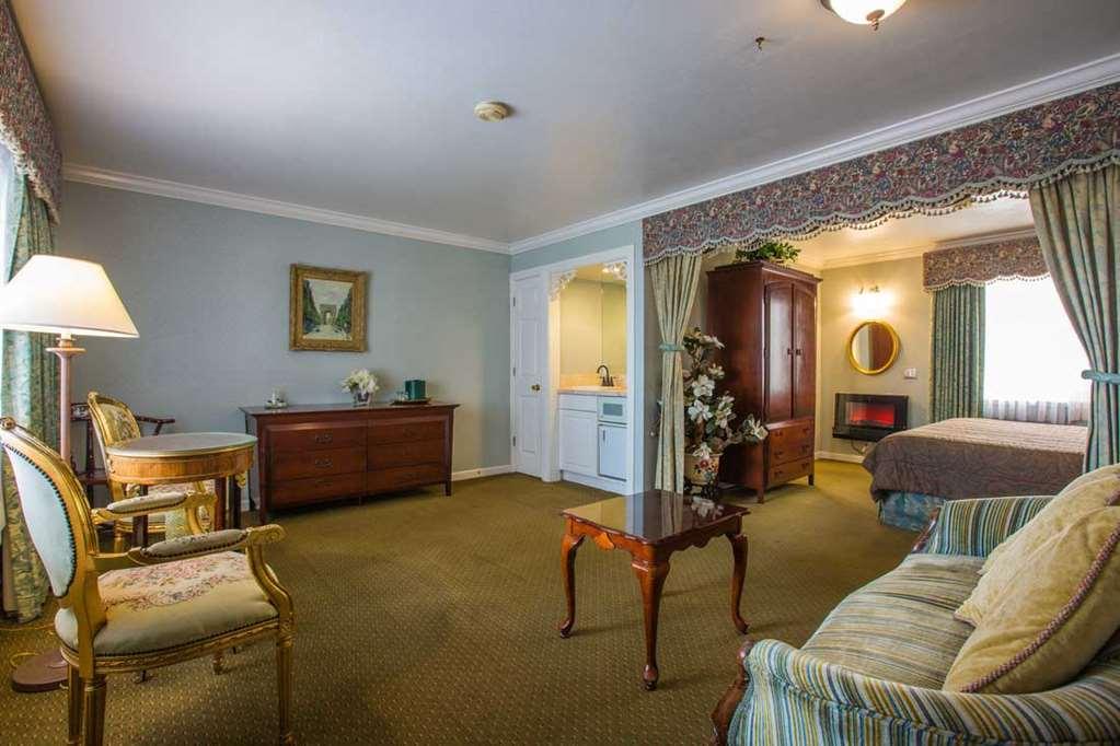 Carmel Inn & Suites Værelse billede